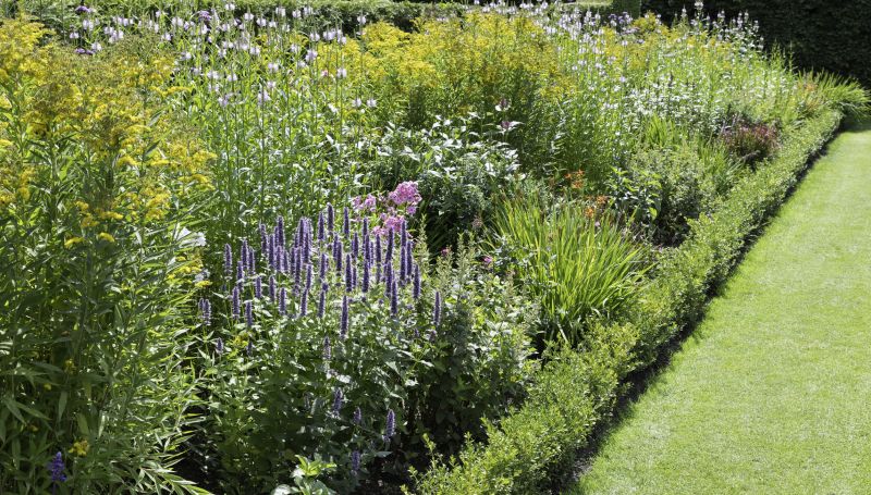 Garden Supply Suppliers